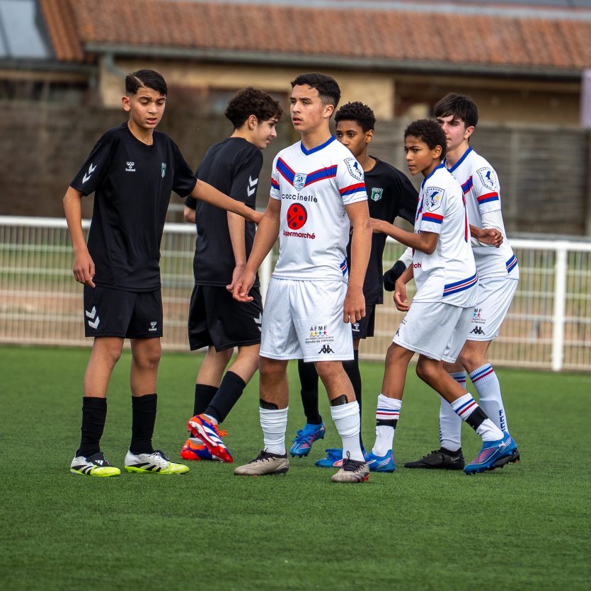 football-club-charvieu-chavagneux-unis-pour-gagner-football-amateur-ligue-aura-isere-photos-21-02-2025-2026-fccc-laurafoot-fccharvieuchavagneux13