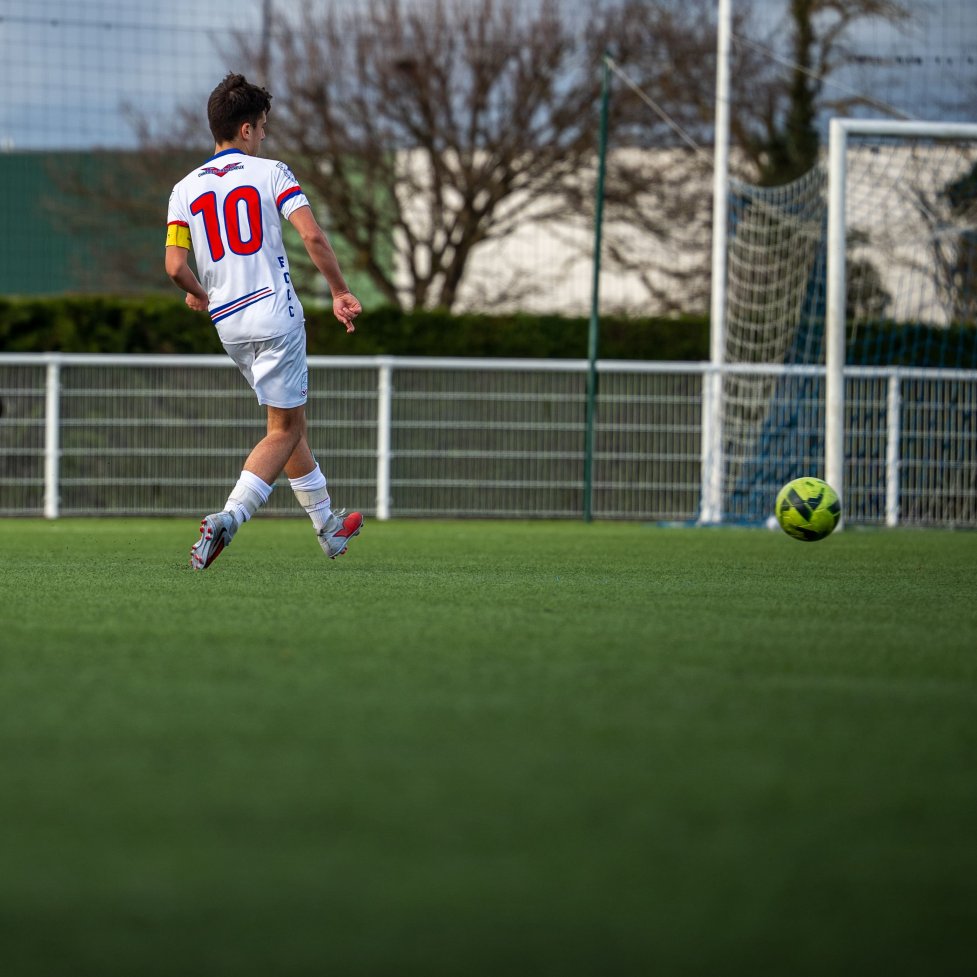 football-club-charvieu-chavagneux-unis-pour-gagner-football-amateur-ligue-aura-isere-photos-21-02-2025-2026-fccc-laurafoot-fccharvieuchavagneux26